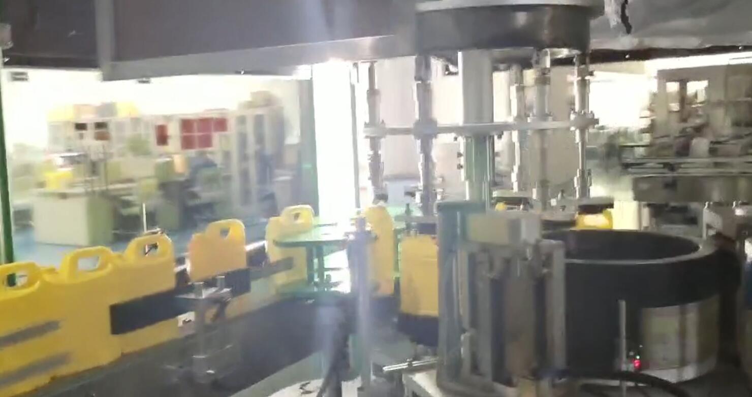 全伺服旋转式定贴